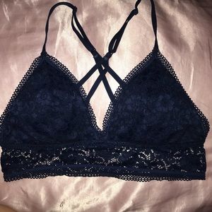 Dark blue lace bralette with padding
